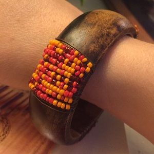 Wood and bead bracelet